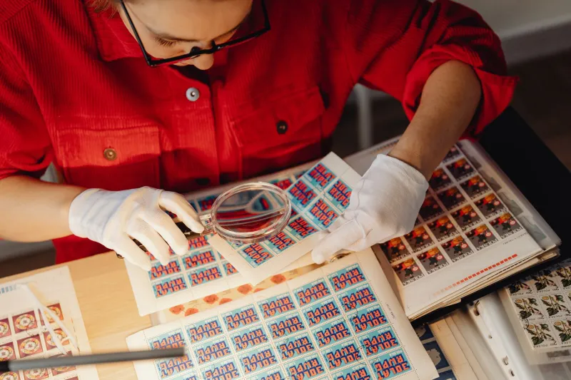 Real Deal or Retro Fake? A No-Nonsense Guide to Authenticating Racing Memorabilia
